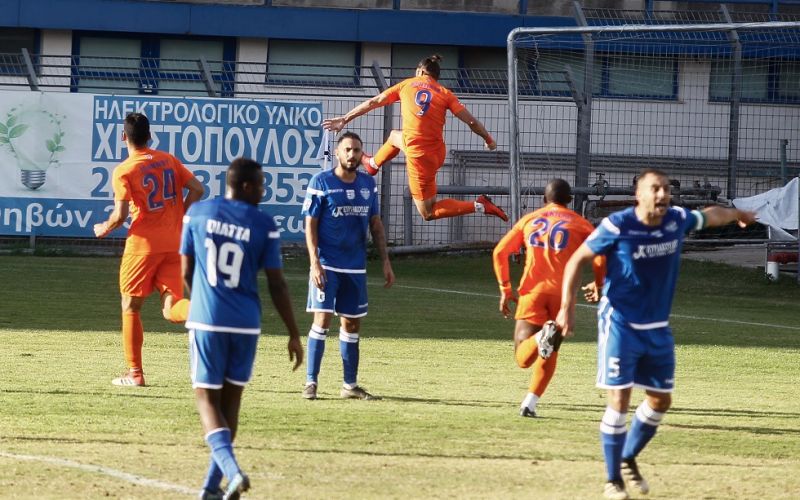 «Σόκαρε» την Καβάλα ο ΟΦ Ιεράπετρας και παρέμεινε στην κορυφή, «διπλό» του Ιωνικού στο Αιγάλεω