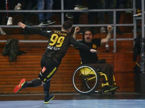 Βογκόσκα – ΑΕΚ 22-41
