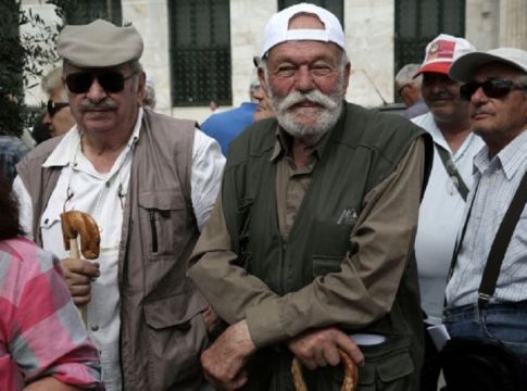 Τα πάνω κάτω στα αναδρομικά: Η απόφαση – σταθμός για τους συνταξιούχους του Δημοσίου
