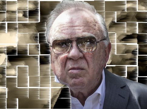 Κόκκαλη δεν είσαι πια ο «πραγματικός κυβερνήτης» και εσύ εξαγόραζες τα ΜΜΕ