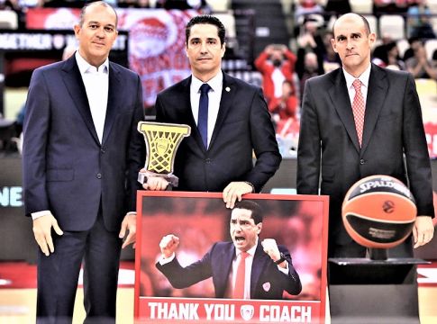 Σφαιρόπουλος: «Οι Αγγελόπουλοι ξέρουν τι κάνουν, ο Ολυμπιακός χρειάζεται στήριξη»