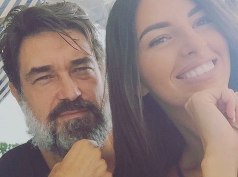Το γλυκό δώρο του Μπουράκ Χακί στην Χαρά Παππά