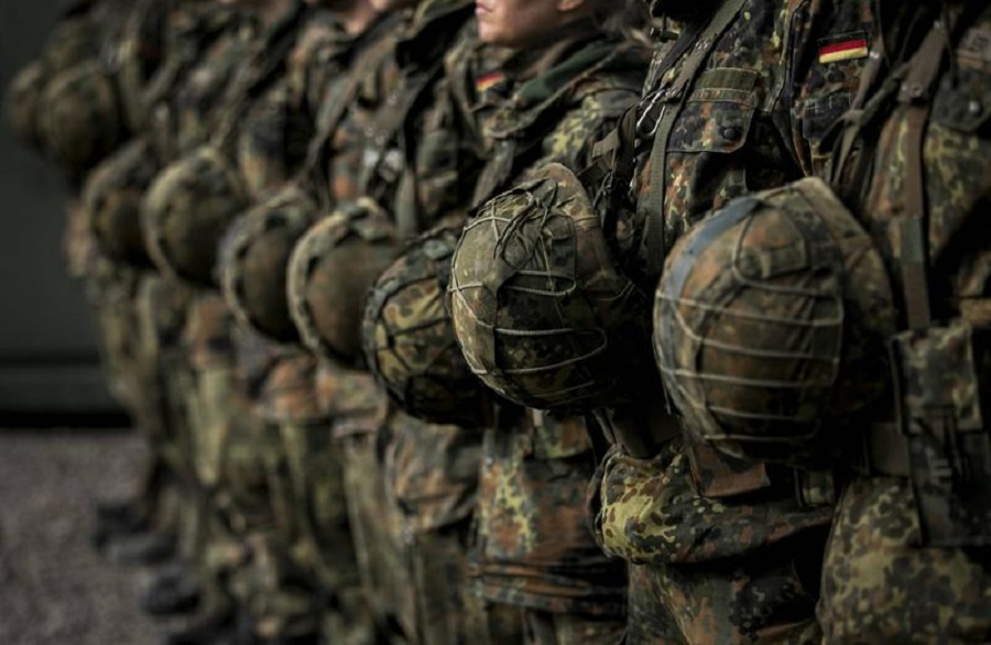 Ένοπλες Δυνάμεις : Γίνονται 2.000 προσλήψεις επαγγελματιών οπλιτών