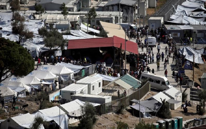 «Γράμμα στον κόσμο» – έκκληση για βοήθεια από τη Μόρια