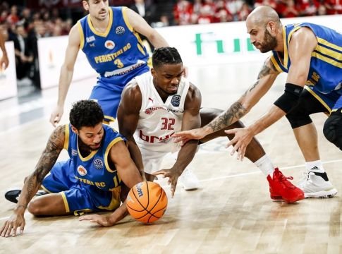 Μπάμπεργκ- Περιστέρι 72-69