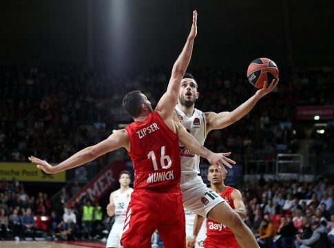 Η εντυπωσιακή τάπα του Παπαπέτρου (vid)