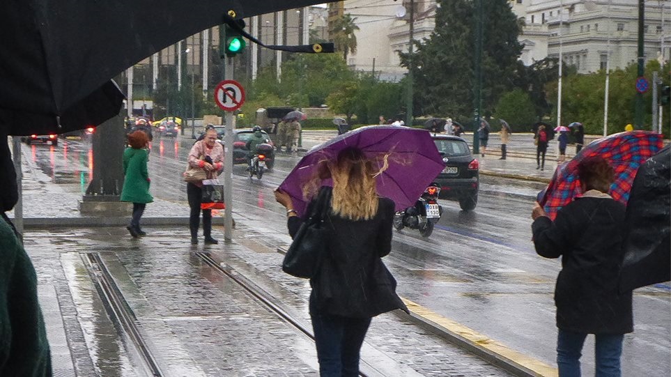 Κακοκαιρία «Γηρυόνης»: Από την Κυριακή θα χτυπήσει και την Αττική