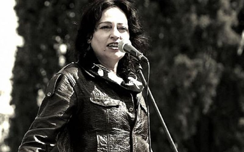 Σωτηρία Λεονάρδου: Ποια ήταν η εμβληματική ρεμπέτισσα που «έφυγε» από τη ζωή