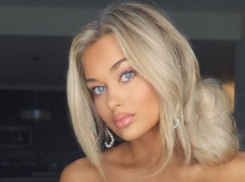Το ξανθό μοντέλο με τον καυτό λογαριασμό στο Instagram (pics)