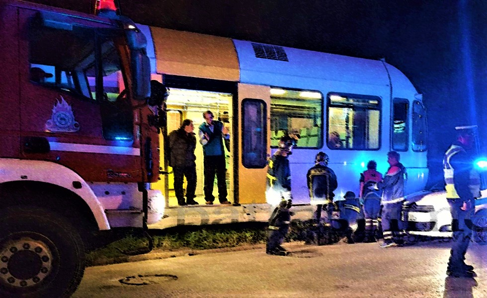 Οπαδοί του Ολυμπιακού περίμεναν τρένο με 300 οπαδούς του ΠΑΟΚ (pics)