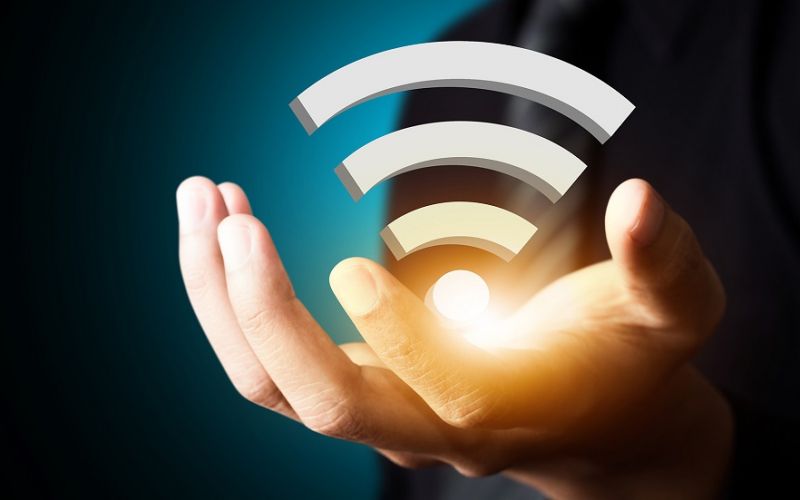 Wi-Fi: Πώς θα εντοπίσετε ποιος σας κλέβει ίντερνετ και πως να τον σταματήσετε