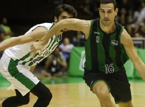 Ζήσης: «Για μικρές συγκυρίες δεν έπαιξα ποτέ σε Ολυμπιακό και Παναθηναϊκό» (vid)