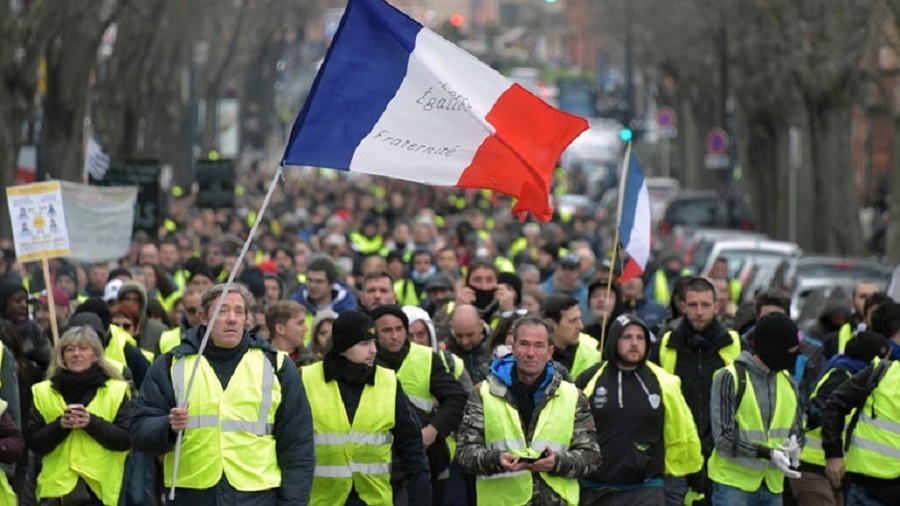 Εκατοντάδες συλλήψεις στις διαδηλώσεις των Κίτρινων Γιλέκων στη Γαλλία