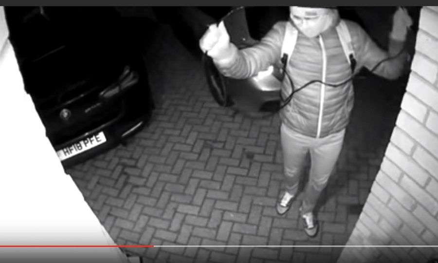 Απίστευτο video: Ετσι κλέβουν το αυτοκίνητό μας σε 10sec