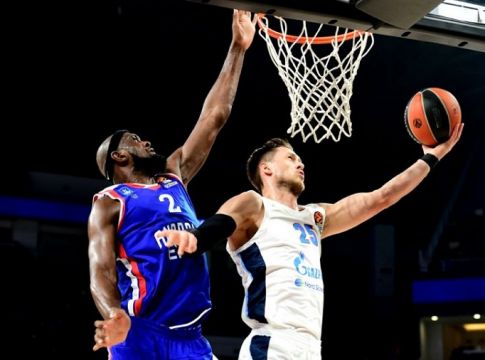 Αναντολού Εφές – Ζενίτ 90-88