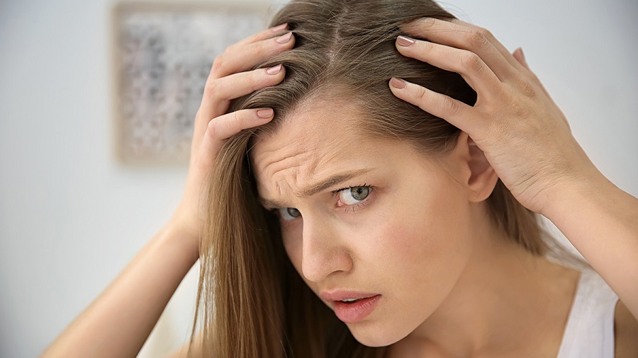 Πέφτουν τα μαλλιά μου: Πόσο ανησυχητικό είναι;