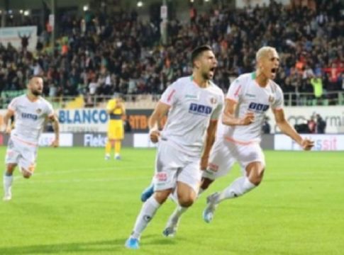 Πιθανός αντί-Μπελχαντά ο Μπακασέτας