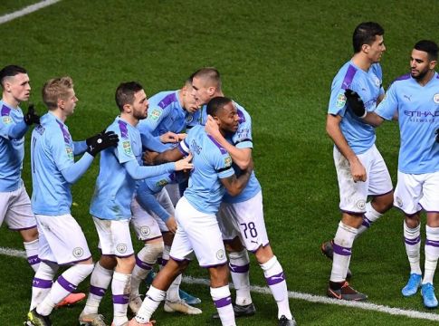 League Cup: Εύκολα στα ημιτελικά Σίτι και Γιουνάιτεντ, μέσω πέναλτι η Λέστερ