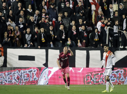 Συνεχίζεται χωρίς κόσμο το Βαγιεκάνο-Αλμπαθέντε