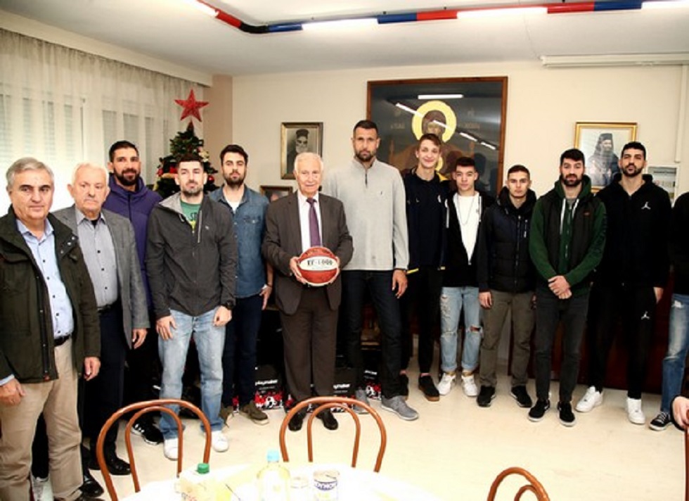 Ο Άι Βασίλης του ελληνικού μπάσκετ στο Χριστοδούλειο Ίδρυμα