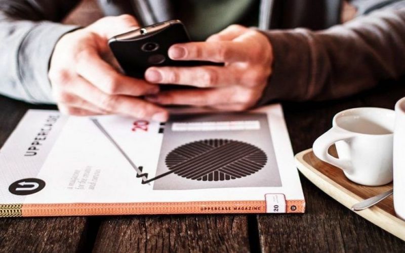 Πες μου που κάνει like o σύντροφός σου στα social media, να σου πω ποιος είναι