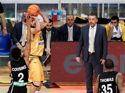 Παπαθεοδώρου: Συγχαρητήρια στους παίκτες μου και τους οπαδούς»