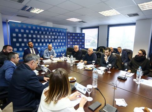 Ανακοίνωση Super League: «Πρέπει να διεξαχθεί κανονικά το πρωτάθλημα»