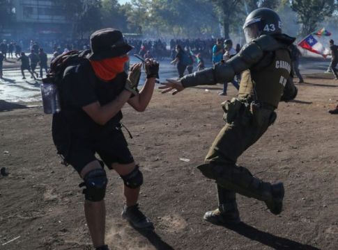 Χιλή: Οι νεκροί από τις διαδηλώσεις έφτασαν τους 29