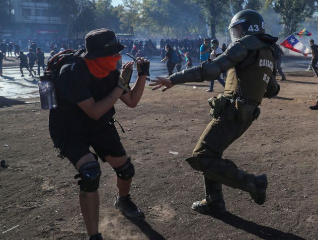 Χιλή: Οι νεκροί από τις διαδηλώσεις έφτασαν τους 29