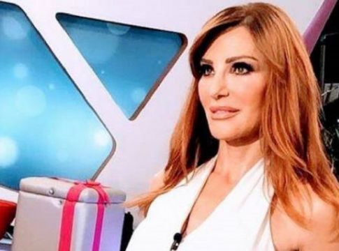 Βίκυ Χατζηβασιλείου: Βιοπορίζομαι μόνη μου, δεν έχω κάποιον να με ταΐζει