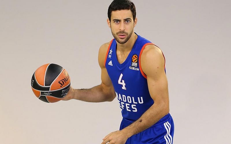 Το απίστευτο buzzer beater του Ντόγκους Μπαλμπάι (vid)