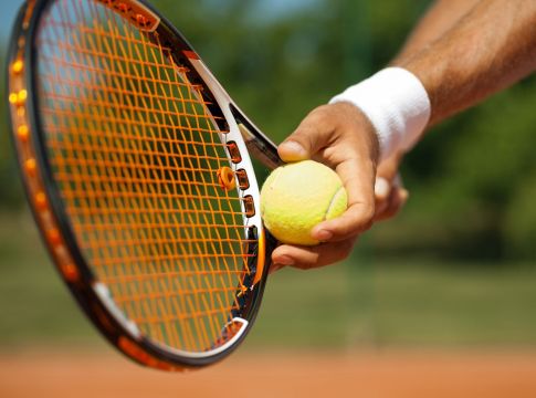 Κορωνοϊός: Το πιο ασφαλές άθλημα το τένις, το πιο επικίνδυνο το βόλεϊ!