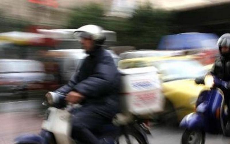 Θεσσαλονίκη: Ποινή φυλάκισης για τον ντελιβερά που αυνανιζόταν μπροστά σε πελάτισσα