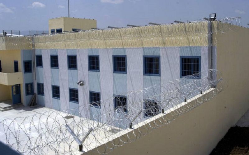 Φυλακές Τρικάλων: Κρατούμενοι αυτοτραυματίστηκαν με ξυραφάκια επειδή… δεν τους άλλαζαν πτέρυγα