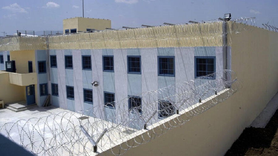 Φυλακές Τρικάλων: Κρατούμενοι αυτοτραυματίστηκαν με ξυραφάκια επειδή… δεν τους άλλαζαν πτέρυγα