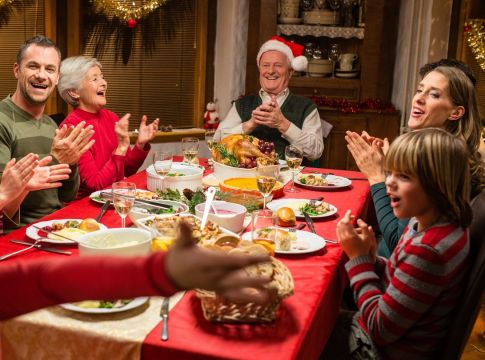Πώς θα περάσουν τα ζώδια τις γιορτές των Χριστουγέννων;