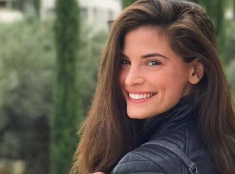 Χριστίνα Μπόμπα: Ξεκίνησε τις ετοιμασίες για τη βάφτιση – Αυτό θα φορέσει τη μαγική βραδιά