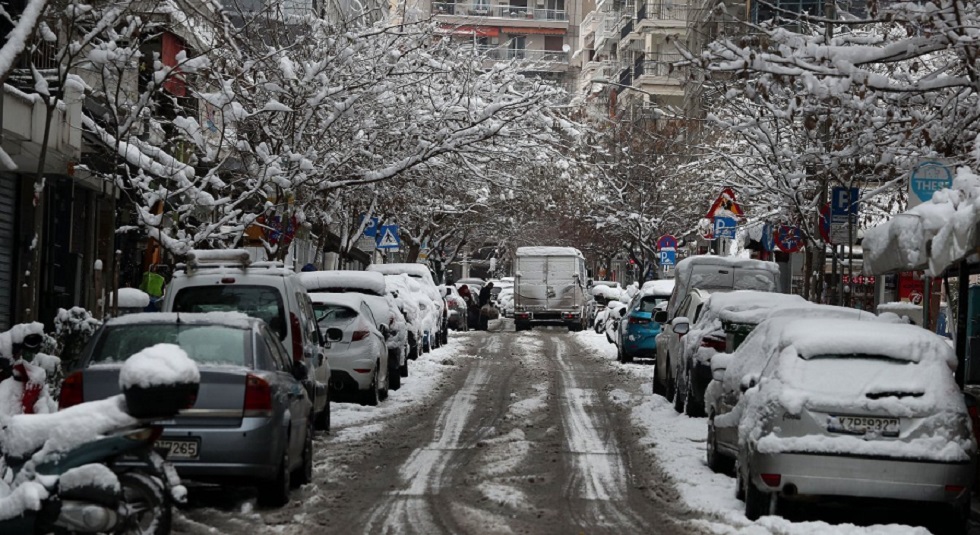 Κλειστοί δρόμοι στην Αθήνα λόγω παγετού