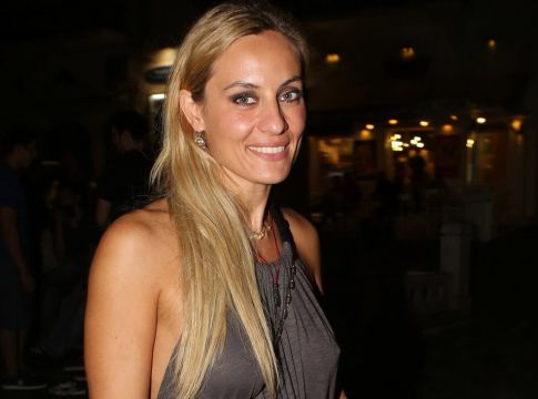 Ελεονώρα Μελέτη: H αγκαλιά που έγινε viral