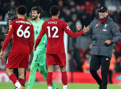 Ποιος Άγιος Βασίλης; To Stoiximan.gr πλήρωσε τη Λίβερπουλ πρωταθλήτρια από τώρα!