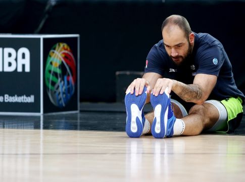 Ο Σπανούλης, η Εθνική και η ΕΟΚ που συνεχίζει να εκθέτει τον Πιτίνο