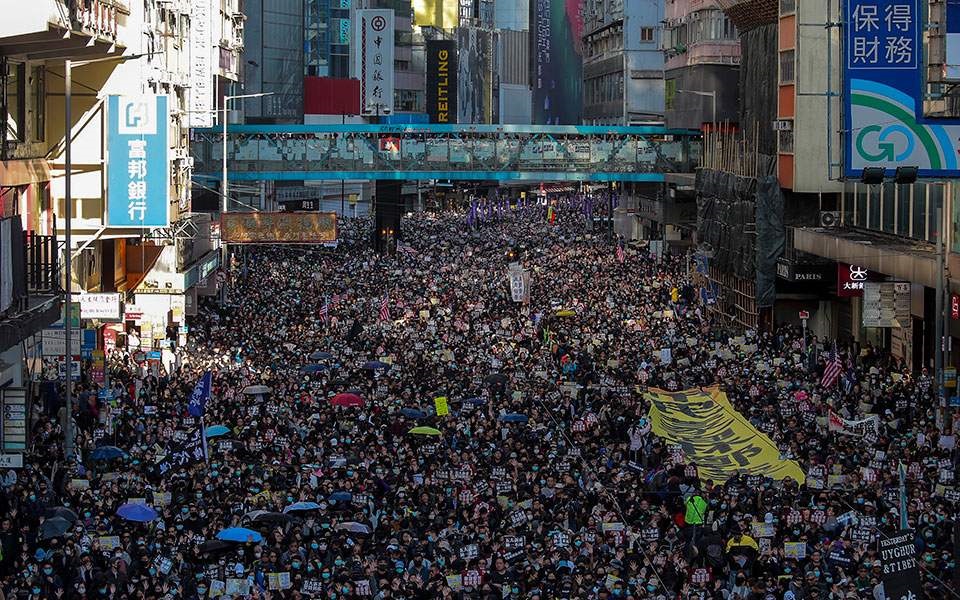 Διαδηλωτές στο Χονγκ Κονγκ σχεδιάζουν πορεία την Πρωτοχρονιά