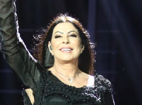 Άντζελα Δημητρίου: Αναδυόμενη Lady στα νερά της θάλασσας