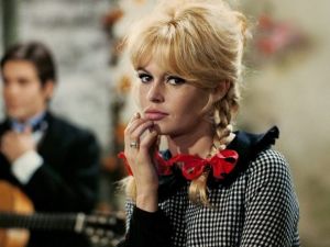 Τα καλύτερα tips για το γυναικείο ξύρισμα