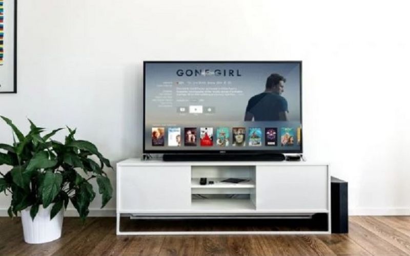 Δες από τι κινδυνεύεις αν έχεις smart TV στο σπίτι