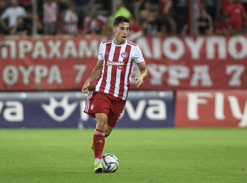 «Κολλάει του Τσιμίκα στη Νάπολι»