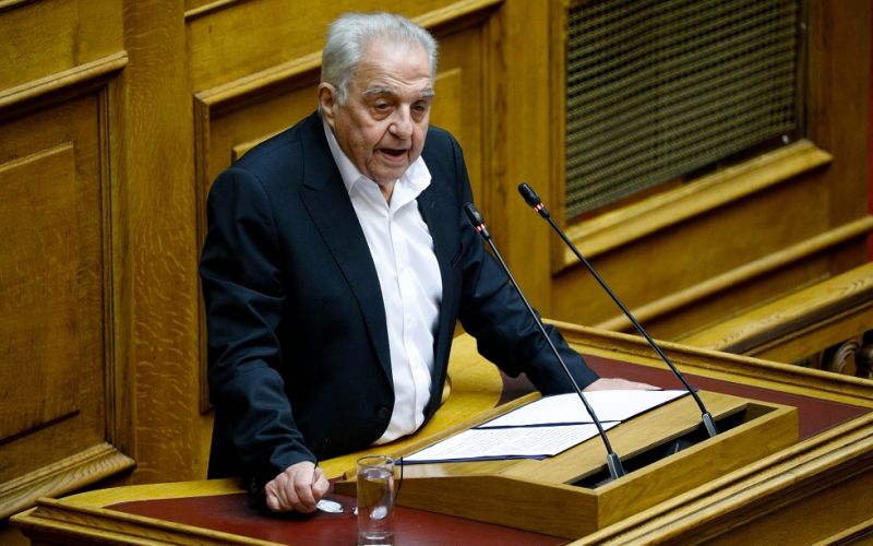 Επίθεση στο σπίτι του Αλέκου Φλαμπουράρη