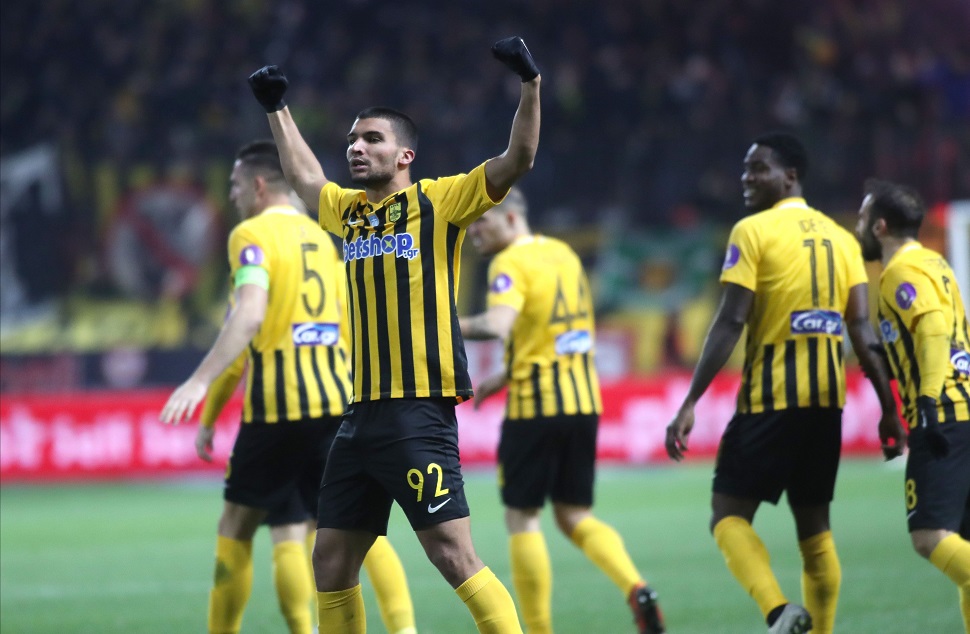 Αρης: Αποθέωση για παίκτες και Ενινγκ!