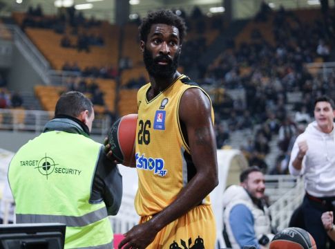 Σαντ Ρος: «Θα μου λείψουν όλα από την ΑΕΚ» (vid)