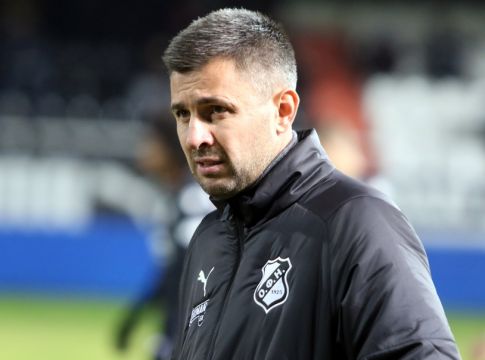 Σίμος: «Να φτιάξουμε τον χαρακτήρα μας»